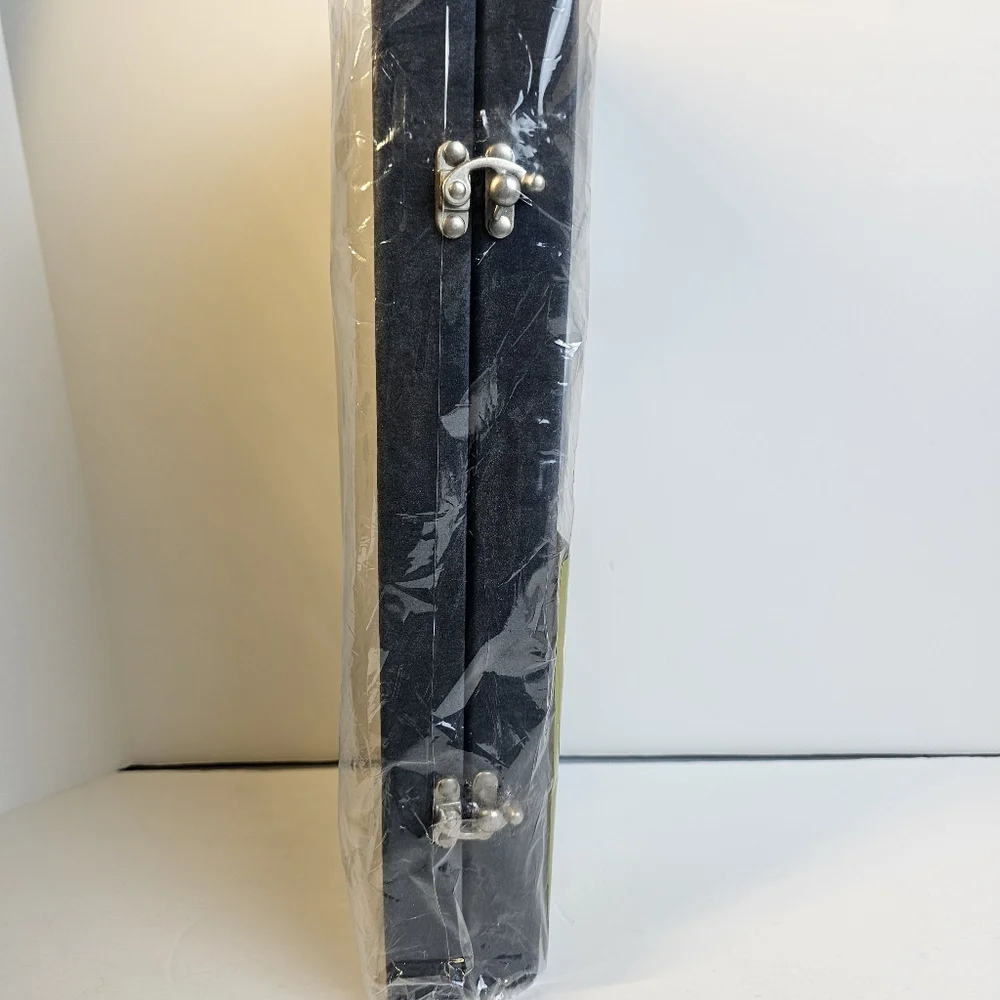 Cascading Photo Album Photographs Memories Storage Share NIP Heart Poem Suede